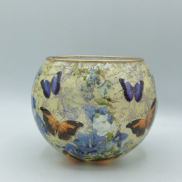 Blue Butterfly with Yellow Background on a 6" Bubble Bowl - Picture 1 of 1